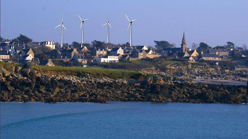 photomontage d'éoliennes à porspoder